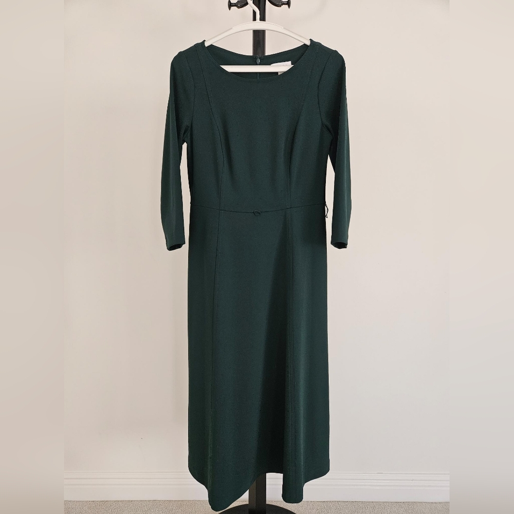 Calvin Klein Elegant Green Dress